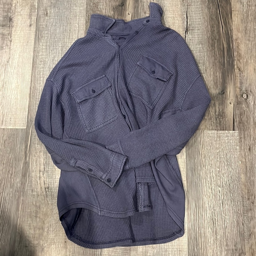 aerie button up long sleeve